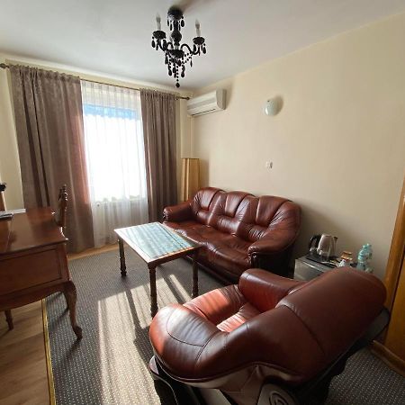 Aparthotel Obiekt "Czarny Rycerz" Jastrzębie Zdrój Exterior foto